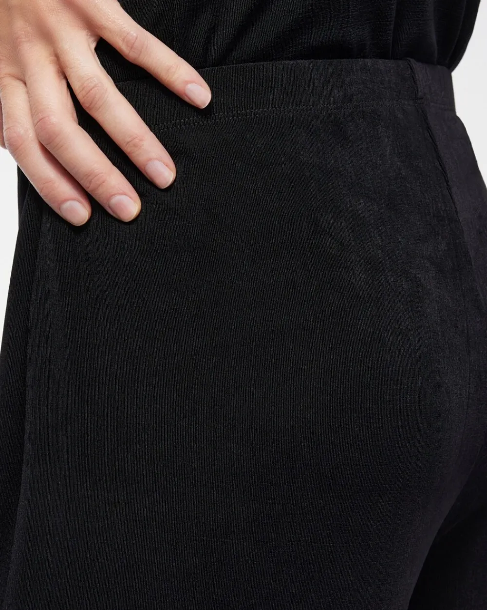 Best Travelers Classic Meredith Cropped Pants Pants