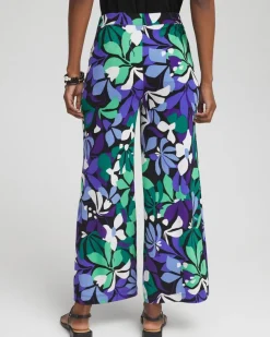 Discount Travelers™ Floral Cropped Pants Pants